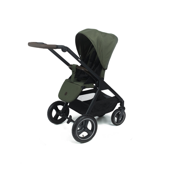 Iso Otso yhdistelmävaunut -starttipaketti (+ Cybex Cloud T PLUS-kaukalo ja tarvikkeet)