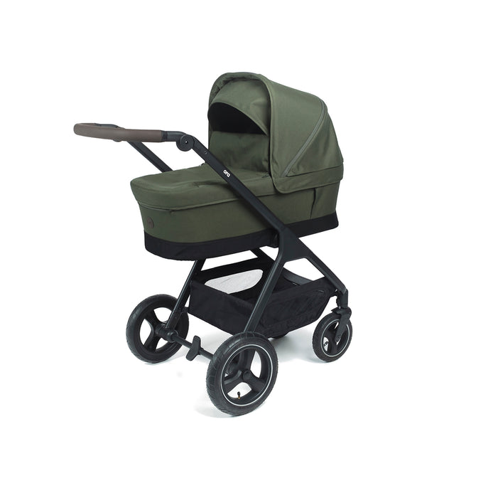 Iso Otso yhdistelmävaunut -starttipaketti (+ Cybex Cloud T PLUS-kaukalo ja tarvikkeet)