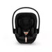 Cybex Cloud S Comfort turvakaukalo Sepia Black värissä pääntuki alimmalla tasolla