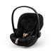 Cybex Cloud S Comfort turvakaukalo Sepia Black värissä pienentimen kanssa