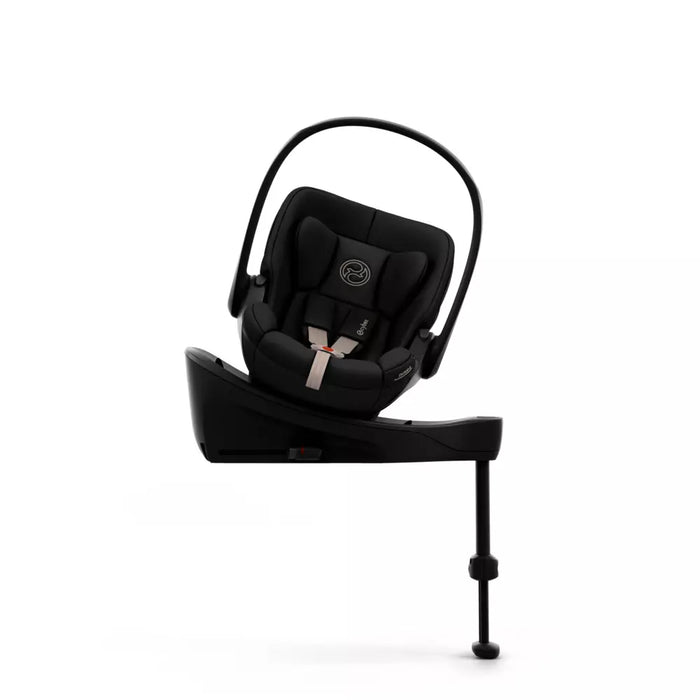 Cybex Cloud S Comfort turvakaukalo Sepia Black värissä kiinni jalustassa kallistettuna