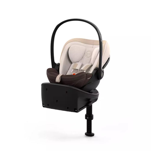 Cybexin Cloud S Style turvakaukalo Base S jalustassa