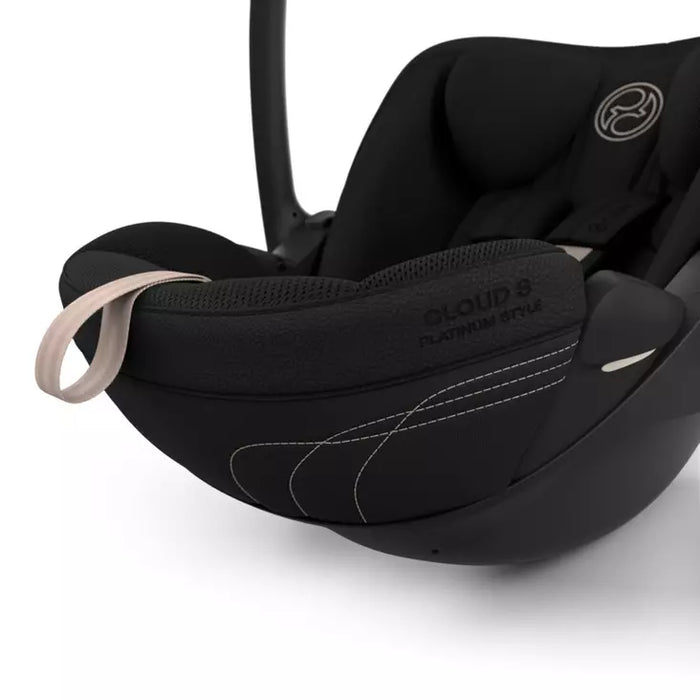 Cybex Cloud S Style Sepia Blackin keinonahkainen yksityiskohta