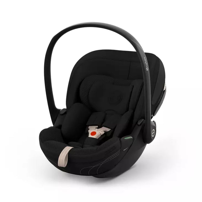 Cybex Cloud S Style Sepia Black turvakaukalo kuvattuna etuviistosta pienentimen kanssa
