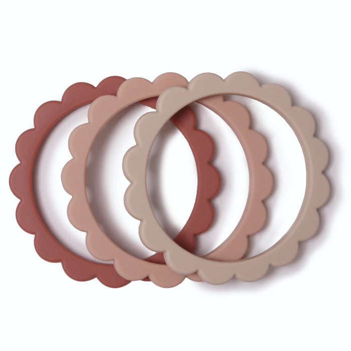 Mushie silikoninen purulelu/rannekoru - kukka  (blush/rose/sand)