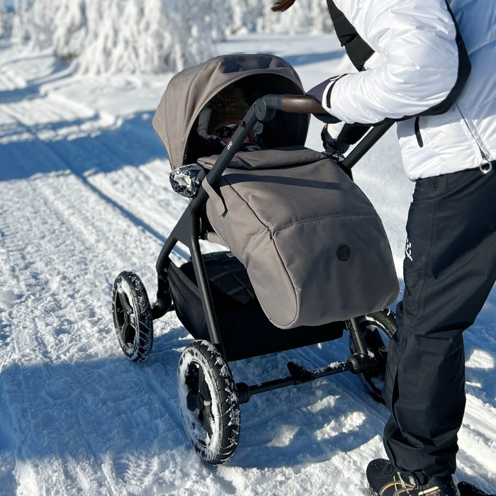 Ora Otso talvi- ja maastorengassetti talvella Lapissa